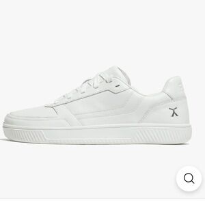 New Flux Adapt Leather Trainer